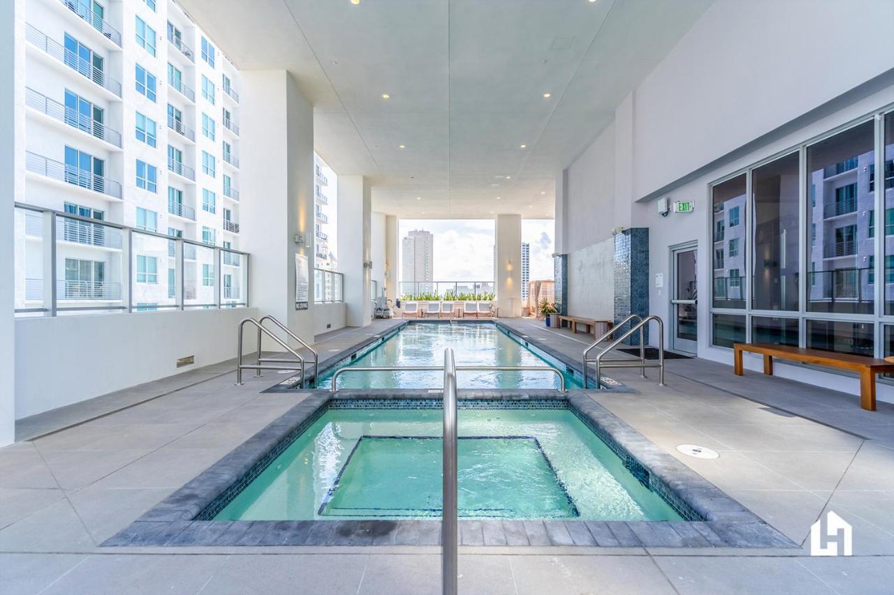 Downtown Miami Condos By Lua Host エクステリア 写真